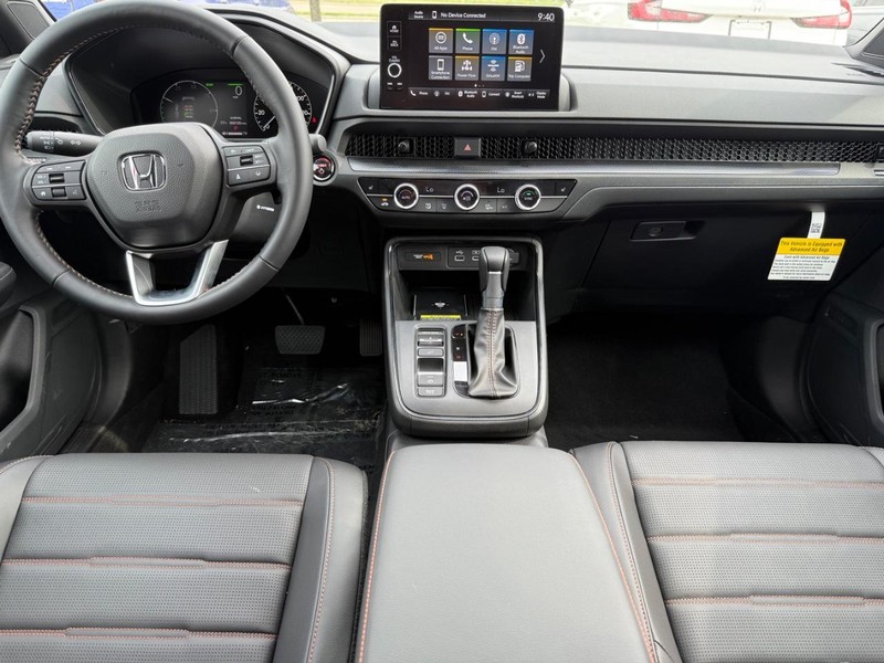 Honda CR-V Hybrid Vehicle Image 6