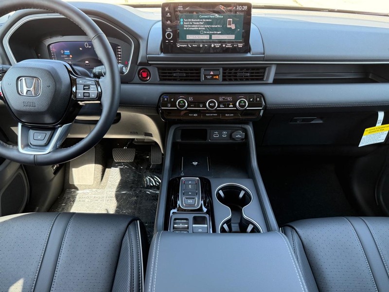Honda Pilot Vehicle Image 6