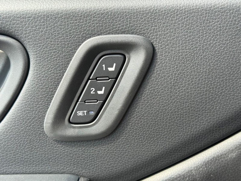 Honda Pilot Vehicle Image 11