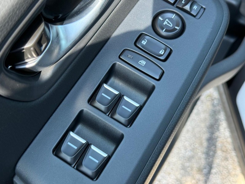Honda Pilot Vehicle Image 16