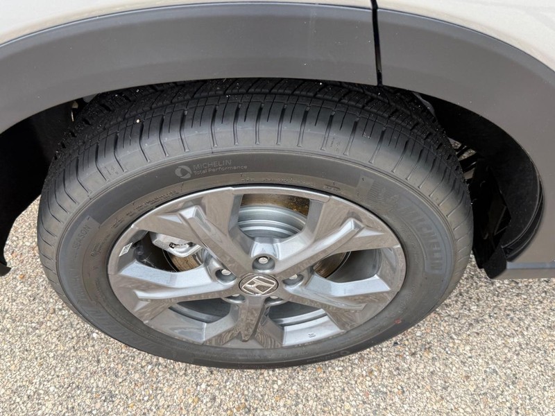Honda HR-V Vehicle Image 4