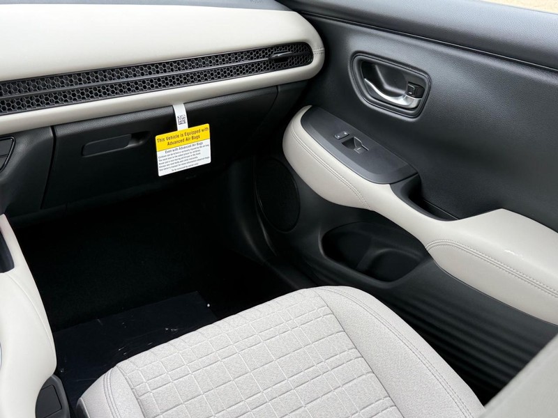 Honda HR-V Vehicle Image 10