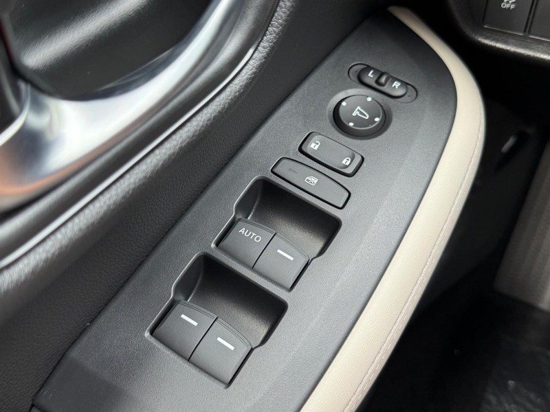 Honda HR-V Vehicle Image 15