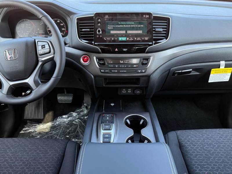 Honda Ridgeline Vehicle Image 6