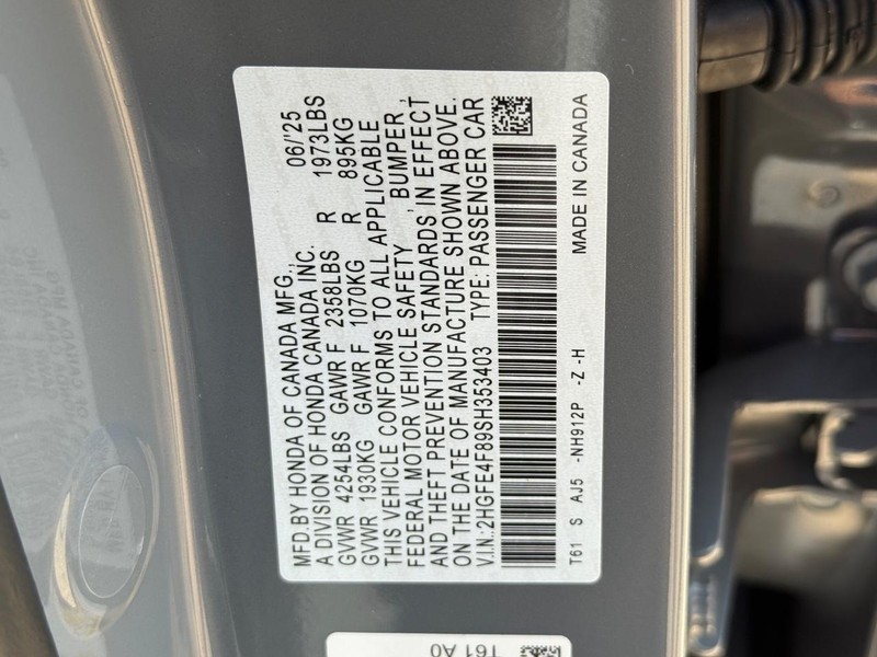 Honda Civic Sedan Hybrid Vehicle Image 17
