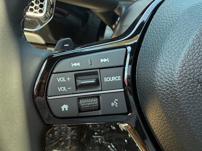Honda Civic Sedan Hybrid Vehicle Image 11