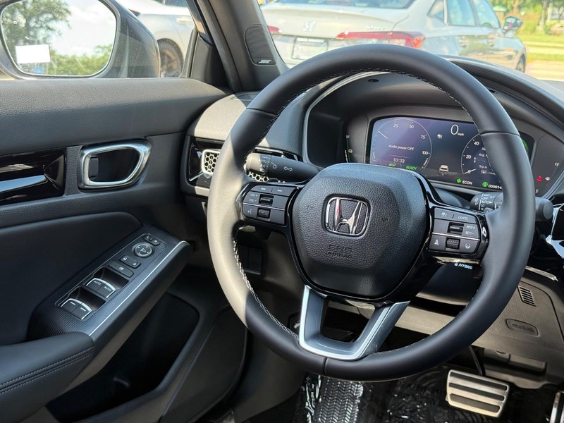 Honda Civic Sedan Hybrid Vehicle Image 9