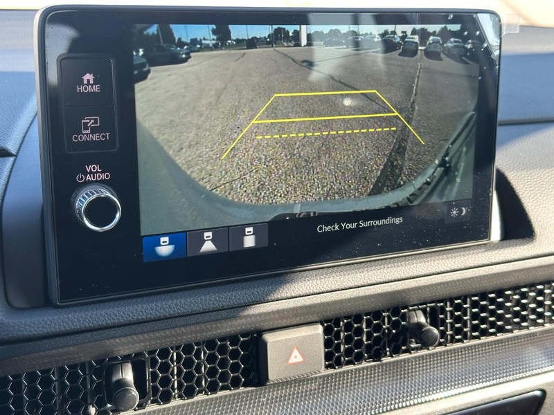 Honda CR-V Vehicle Image 12