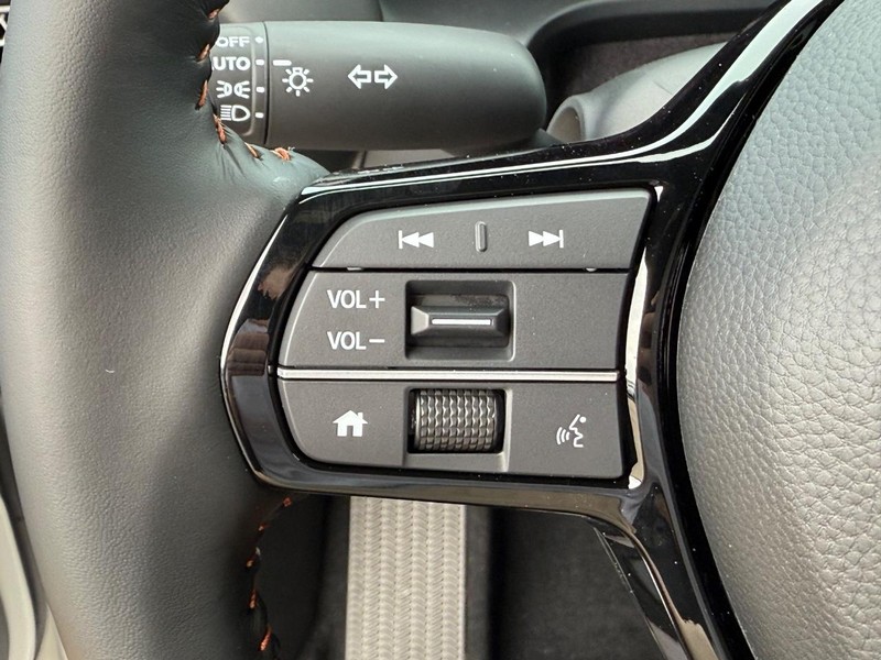 Honda HR-V Vehicle Image 11