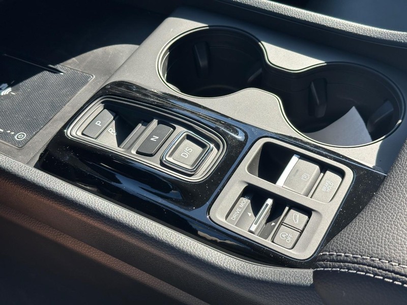 Honda Passport Vehicle Image 16