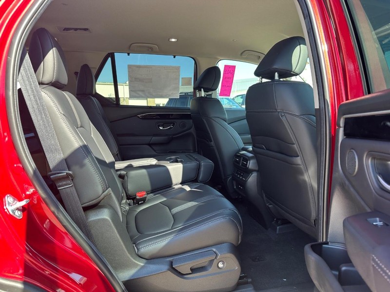 Honda Pilot Vehicle Image 5
