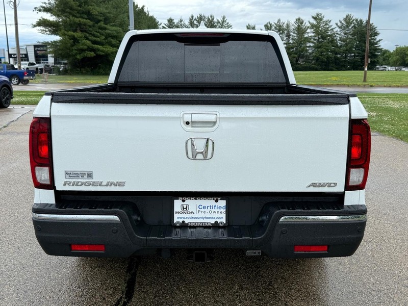 Honda Ridgeline Vehicle Image 4