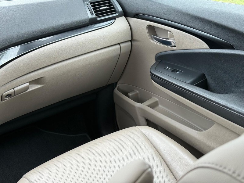 Honda Ridgeline Vehicle Image 15
