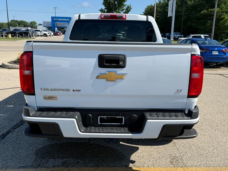 Chevrolet Colorado Vehicle Image 4