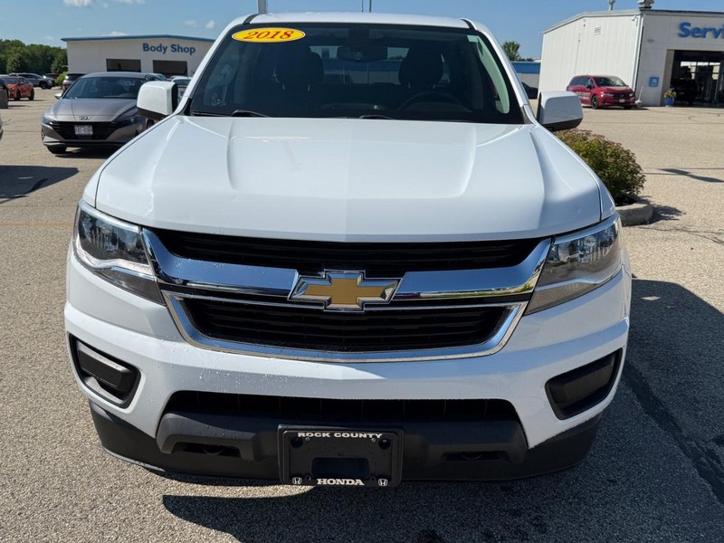 Chevrolet Colorado Vehicle Image 9