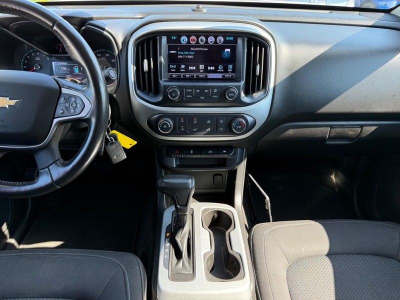 Chevrolet Colorado Vehicle Image 11
