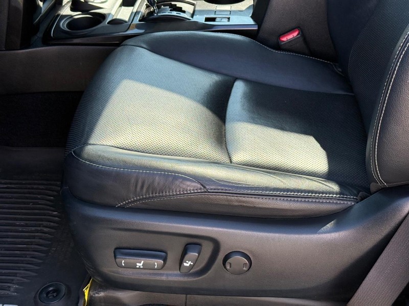 Toyota 4Runner Vehicle Image 22