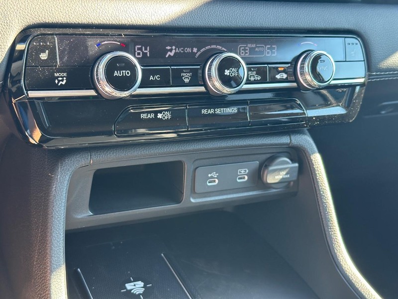 Honda Passport Vehicle Image 13