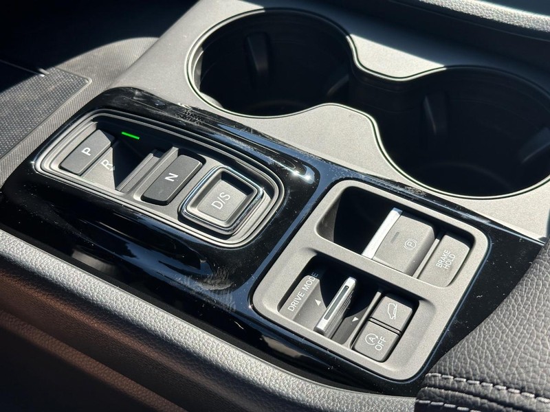 Honda Passport Vehicle Image 16