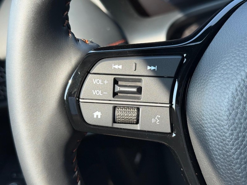 Honda HR-V Vehicle Image 11