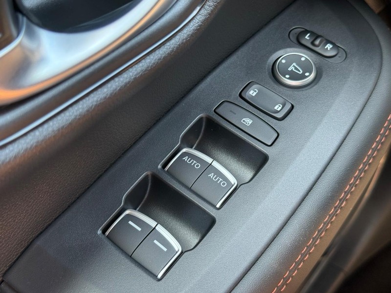 Honda HR-V Vehicle Image 15
