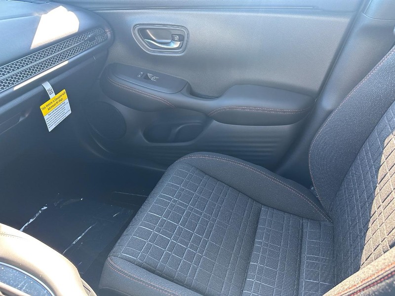 Honda HR-V Vehicle Image 15