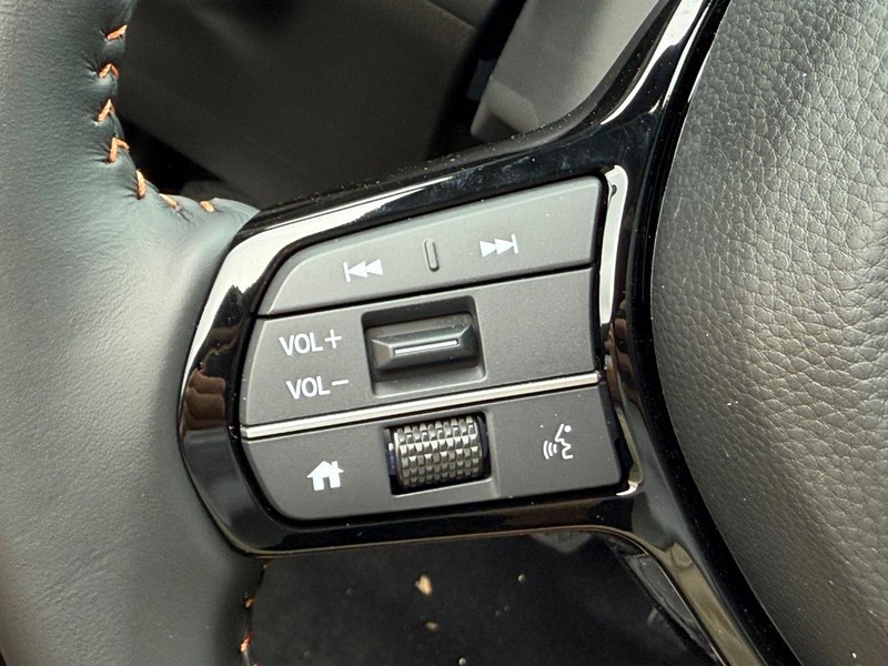 Honda HR-V Vehicle Image 11