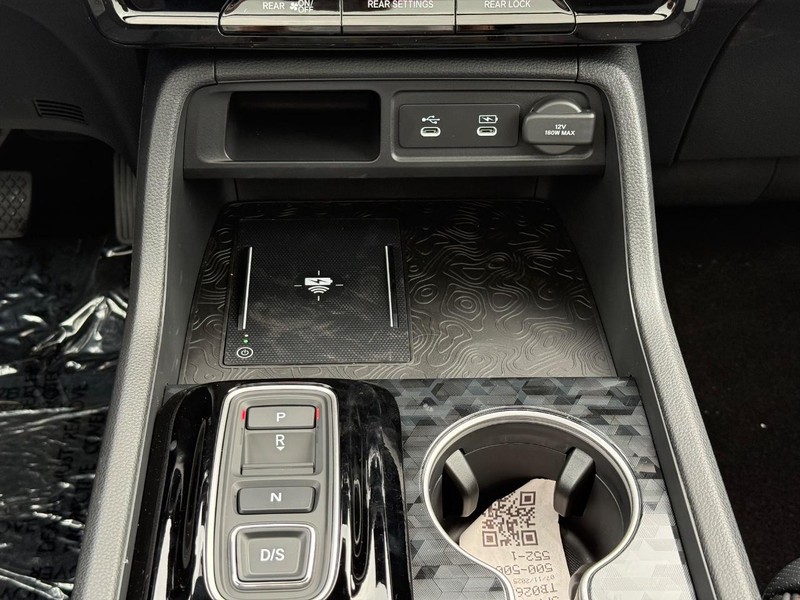 Honda Passport Vehicle Image 8