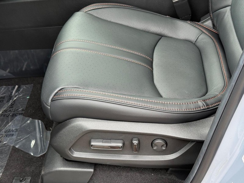 Honda Passport Vehicle Image 17