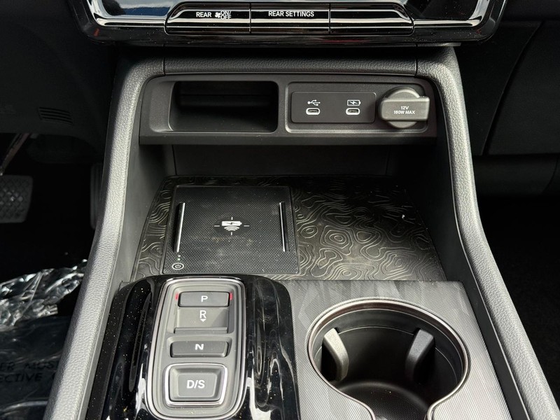 Honda Passport Vehicle Image 8