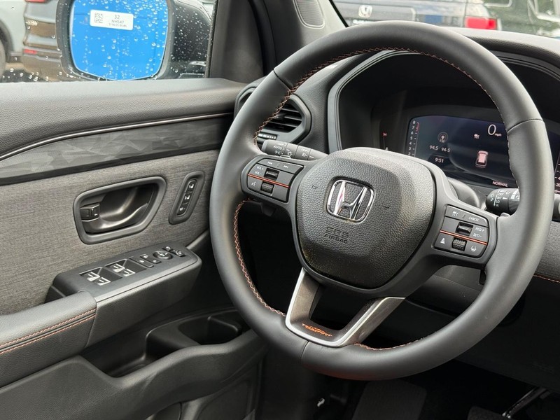 Honda Passport Vehicle Image 9