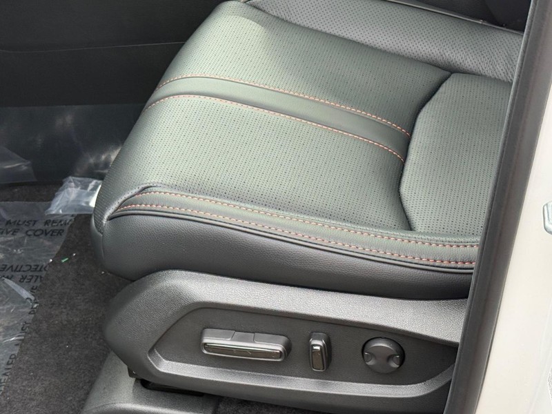 Honda Passport Vehicle Image 17