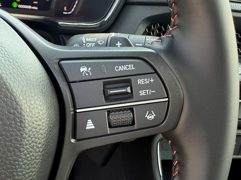 Honda CR-V Hybrid Vehicle Image 13