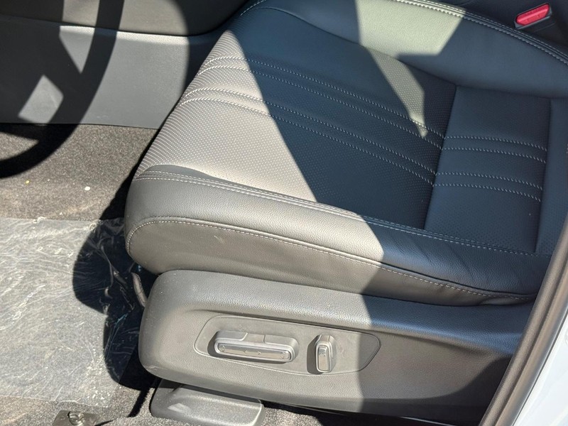 Honda HR-V Vehicle Image 16