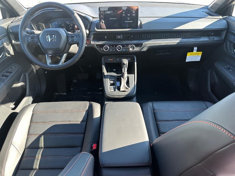 Honda CR-V Hybrid Vehicle Image 7