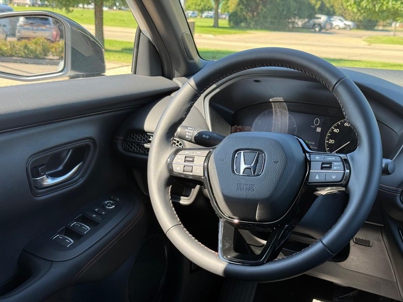 Honda HR-V Vehicle Image 10