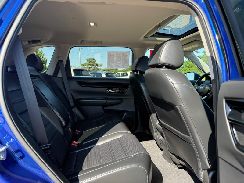 Honda CR-V Vehicle Image 10