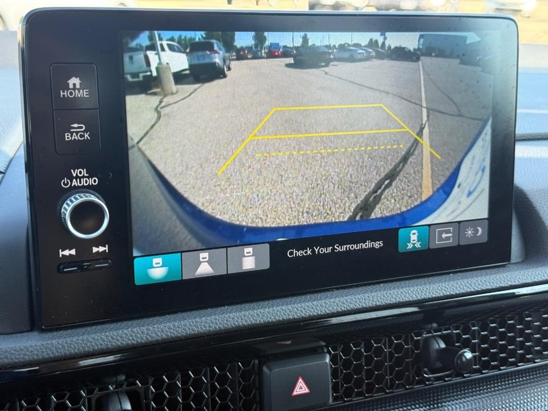 Honda CR-V Vehicle Image 18