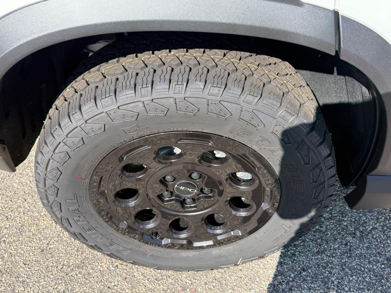 Honda Passport Vehicle Image 4