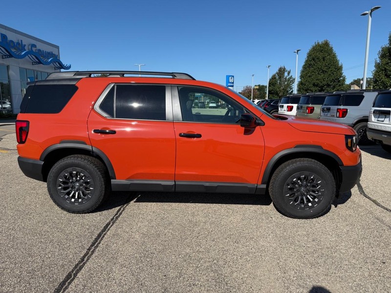 Honda Passport Vehicle Image 2