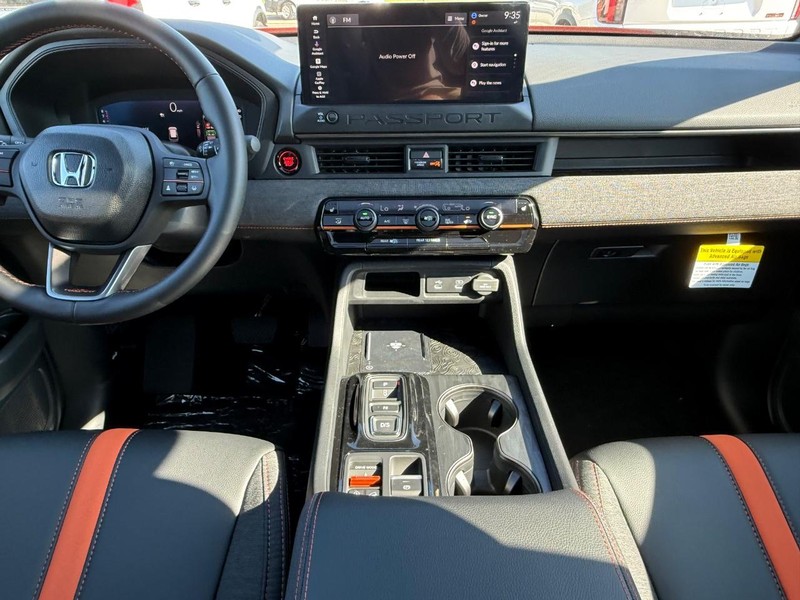 Honda Passport Vehicle Image 6