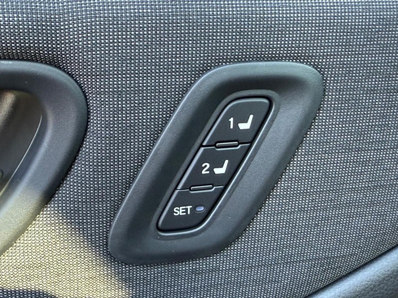 Honda Passport Vehicle Image 11
