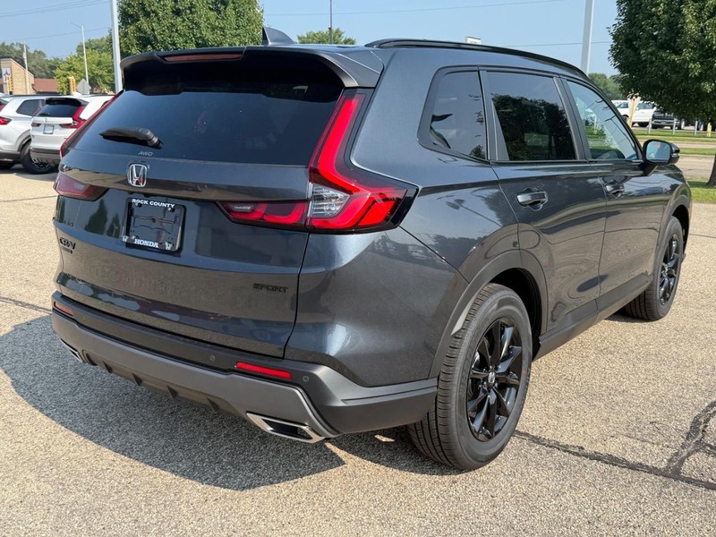 Honda CR-V Hybrid Vehicle Image 3