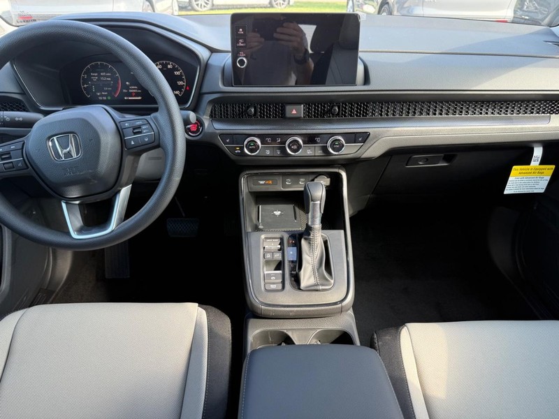 Honda CR-V Vehicle Image 6