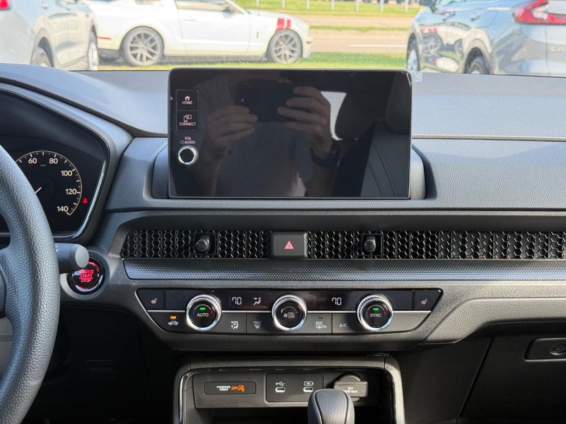 Honda CR-V Vehicle Image 7