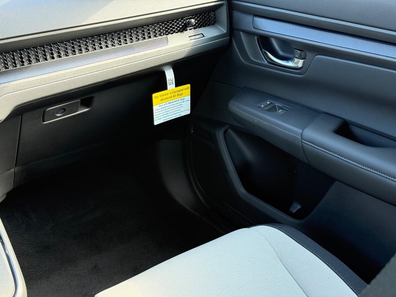 Honda CR-V Vehicle Image 10