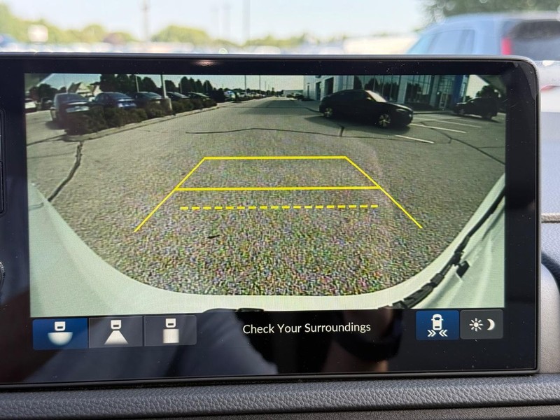 Honda CR-V Vehicle Image 13