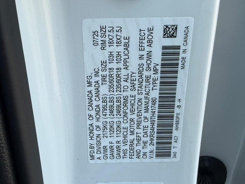 Honda CR-V Vehicle Image 17
