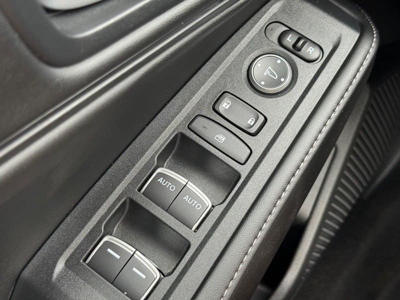 Honda Accord Hybrid Vehicle Image 20