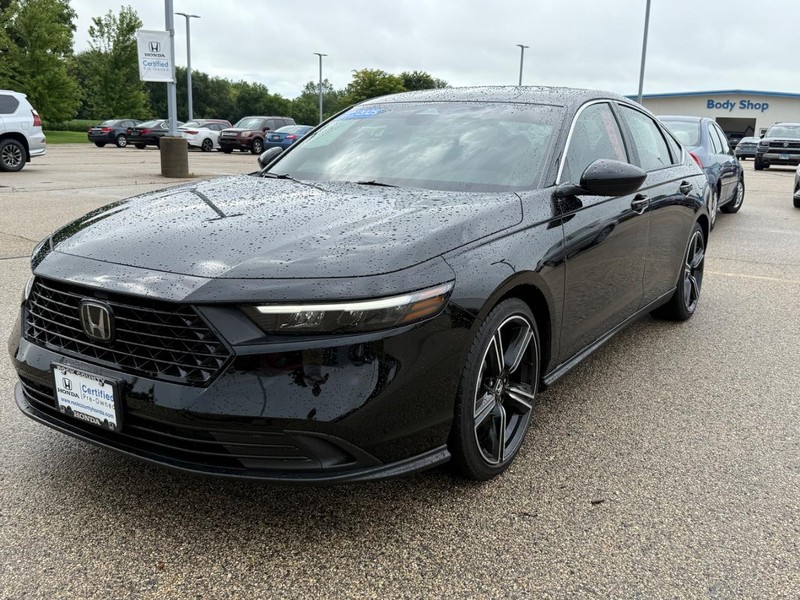 Honda Accord Hybrid Vehicle Image 7
